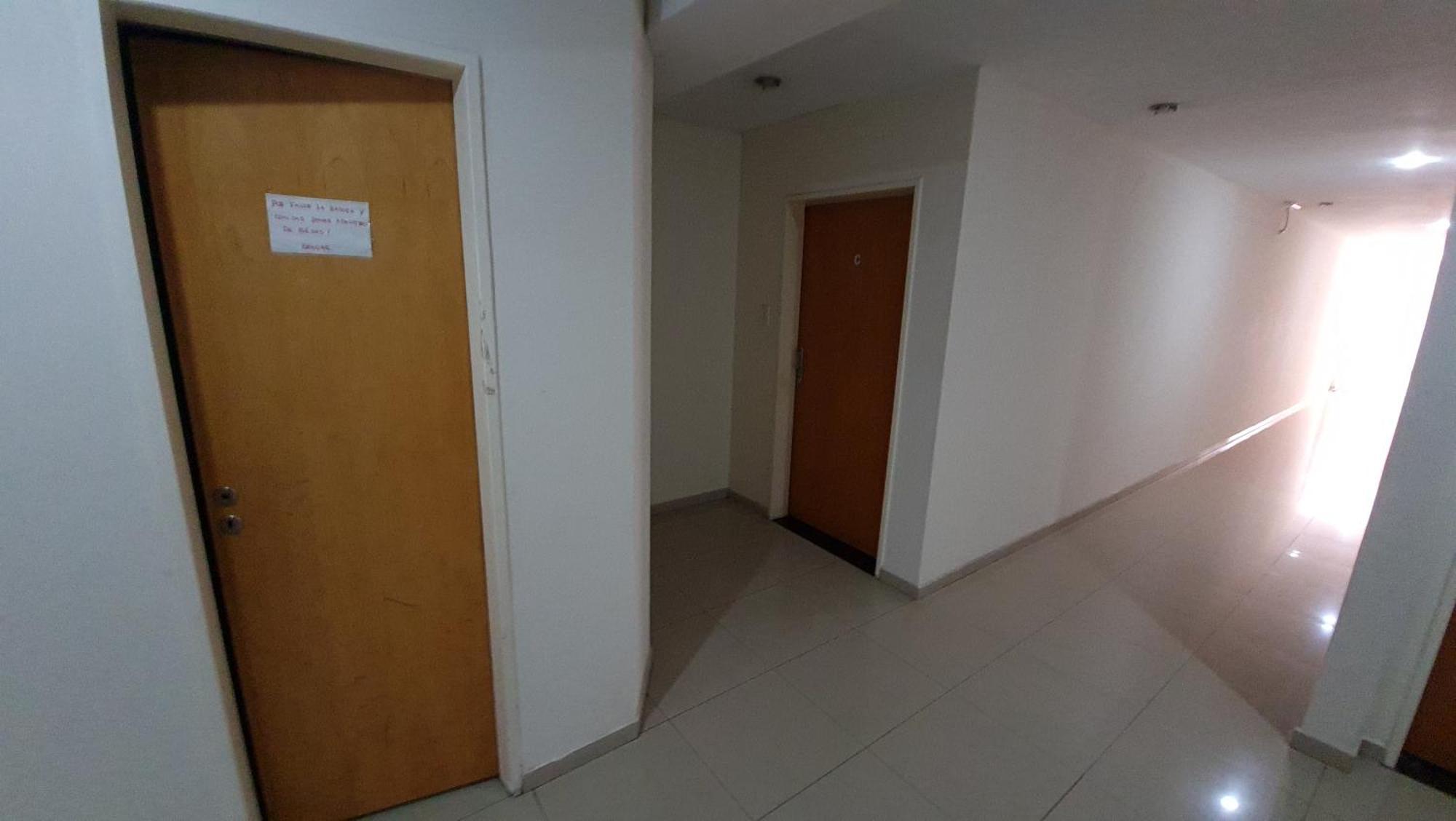 Simpsoniano Dpto Centrico A Minutos Del Aeropuerto Apartment Ezeiza Bagian luar foto
