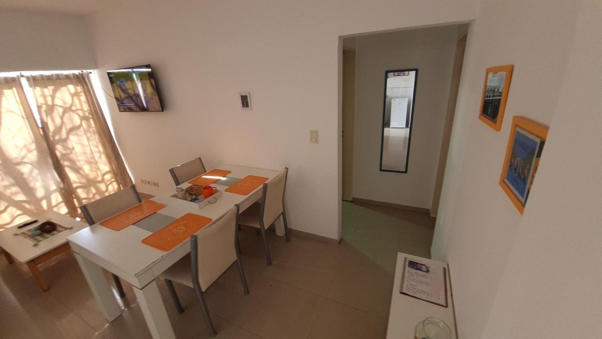 Simpsoniano Dpto Centrico A Minutos Del Aeropuerto Apartment Ezeiza Bagian luar foto
